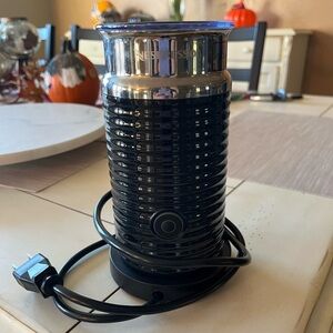 Nespresso milk frother